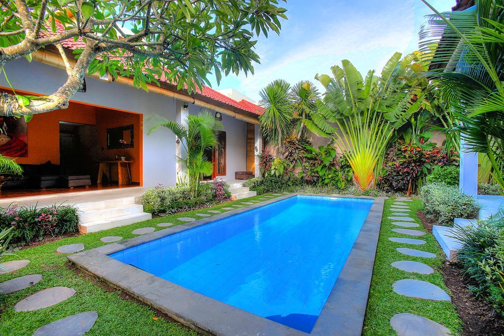 Villa Bisi Seminyak  Luaran gambar