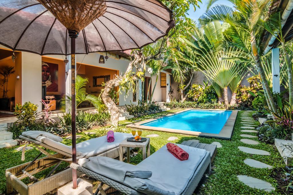 Villa Bisi Seminyak  Luaran gambar