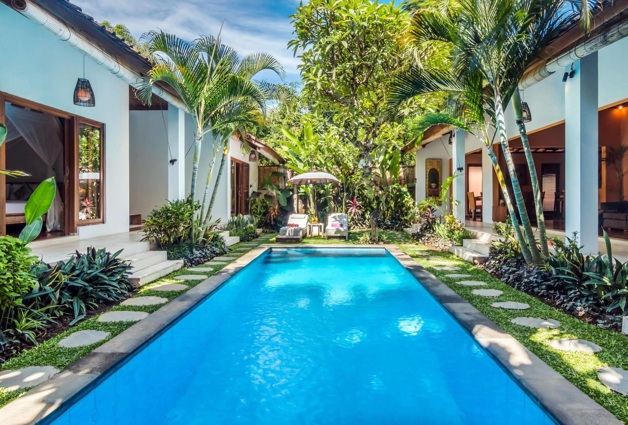Villa Bisi Seminyak  Luaran gambar