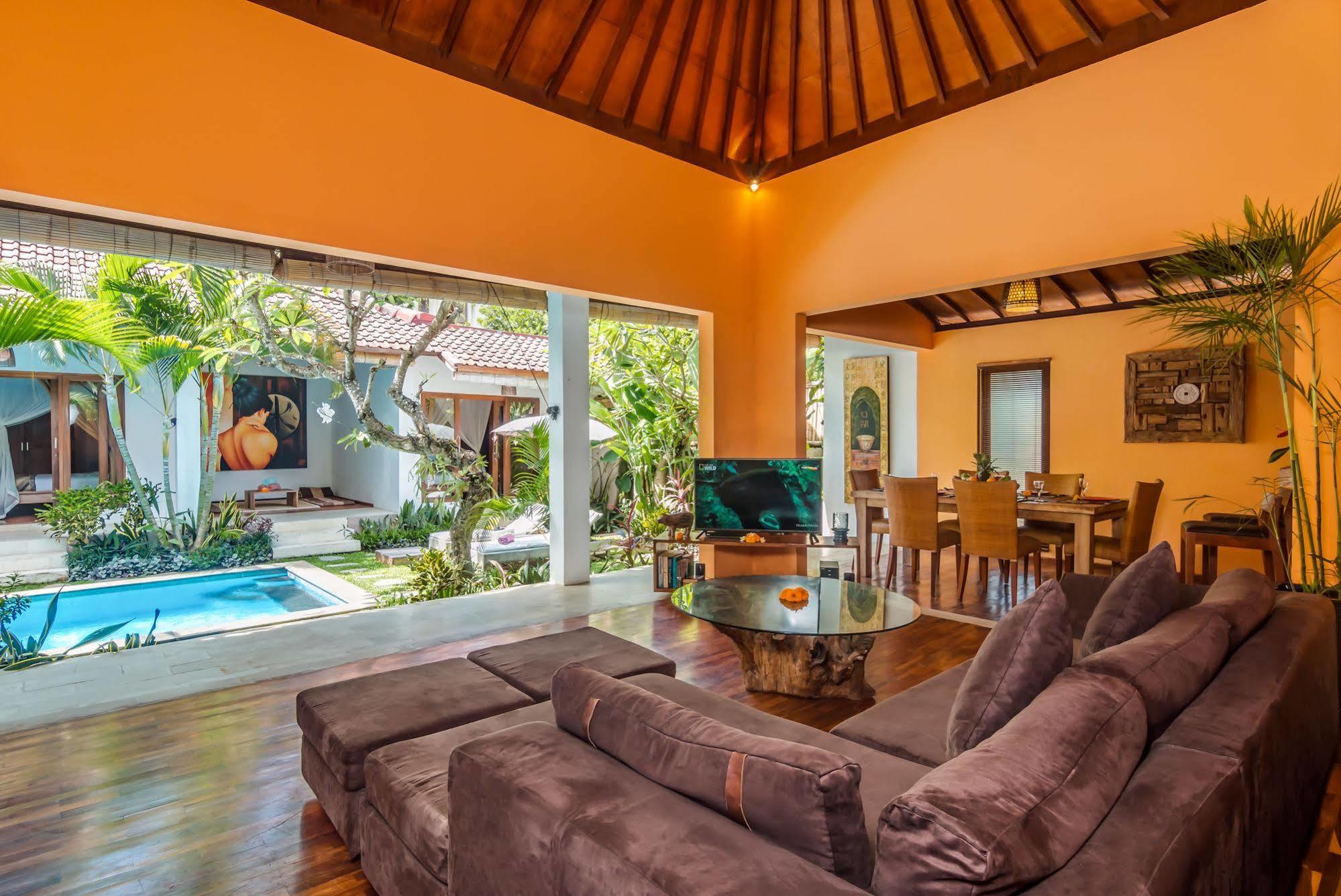 Villa Bisi Seminyak  Luaran gambar