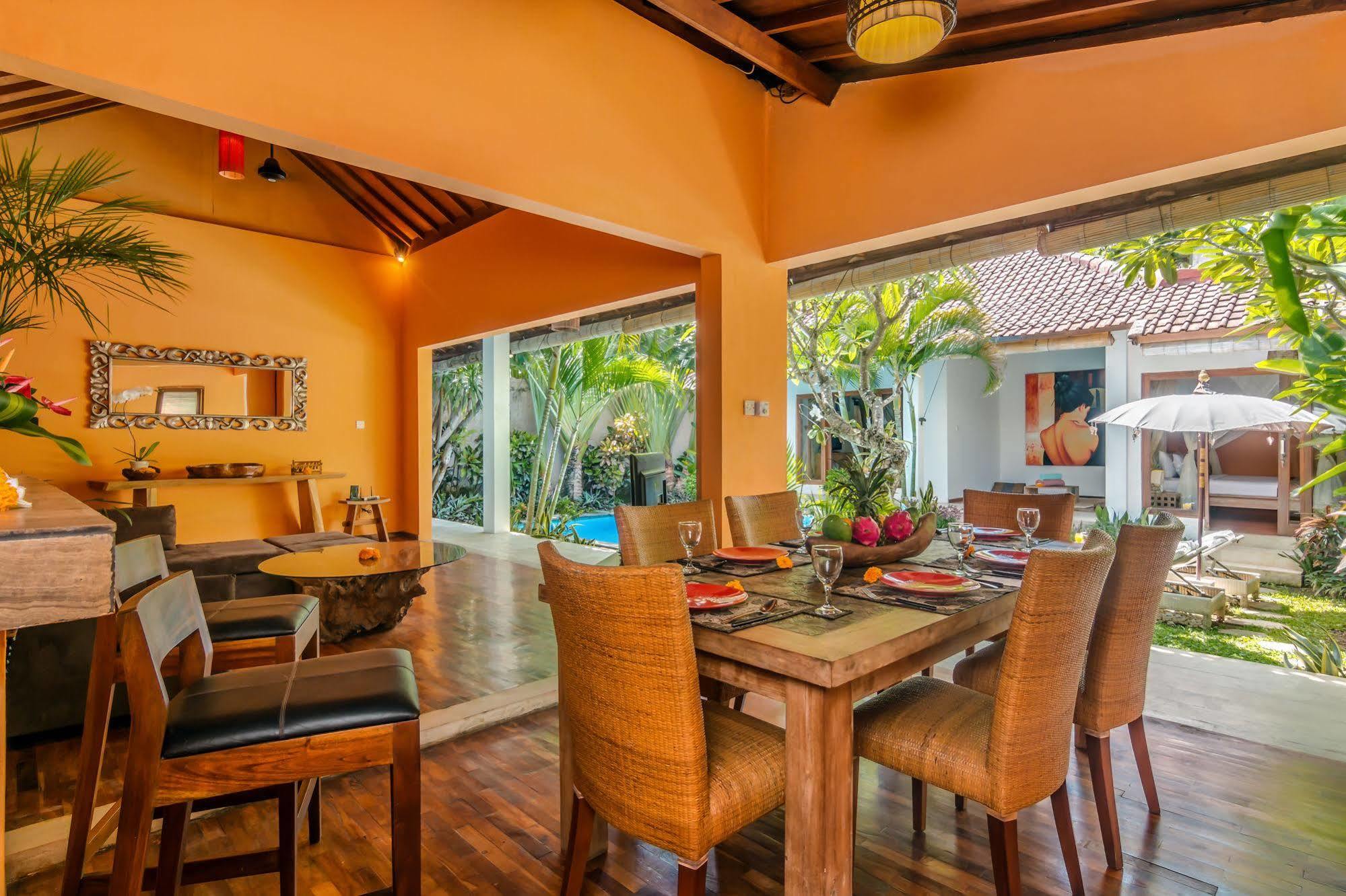 Villa Bisi Seminyak  Luaran gambar