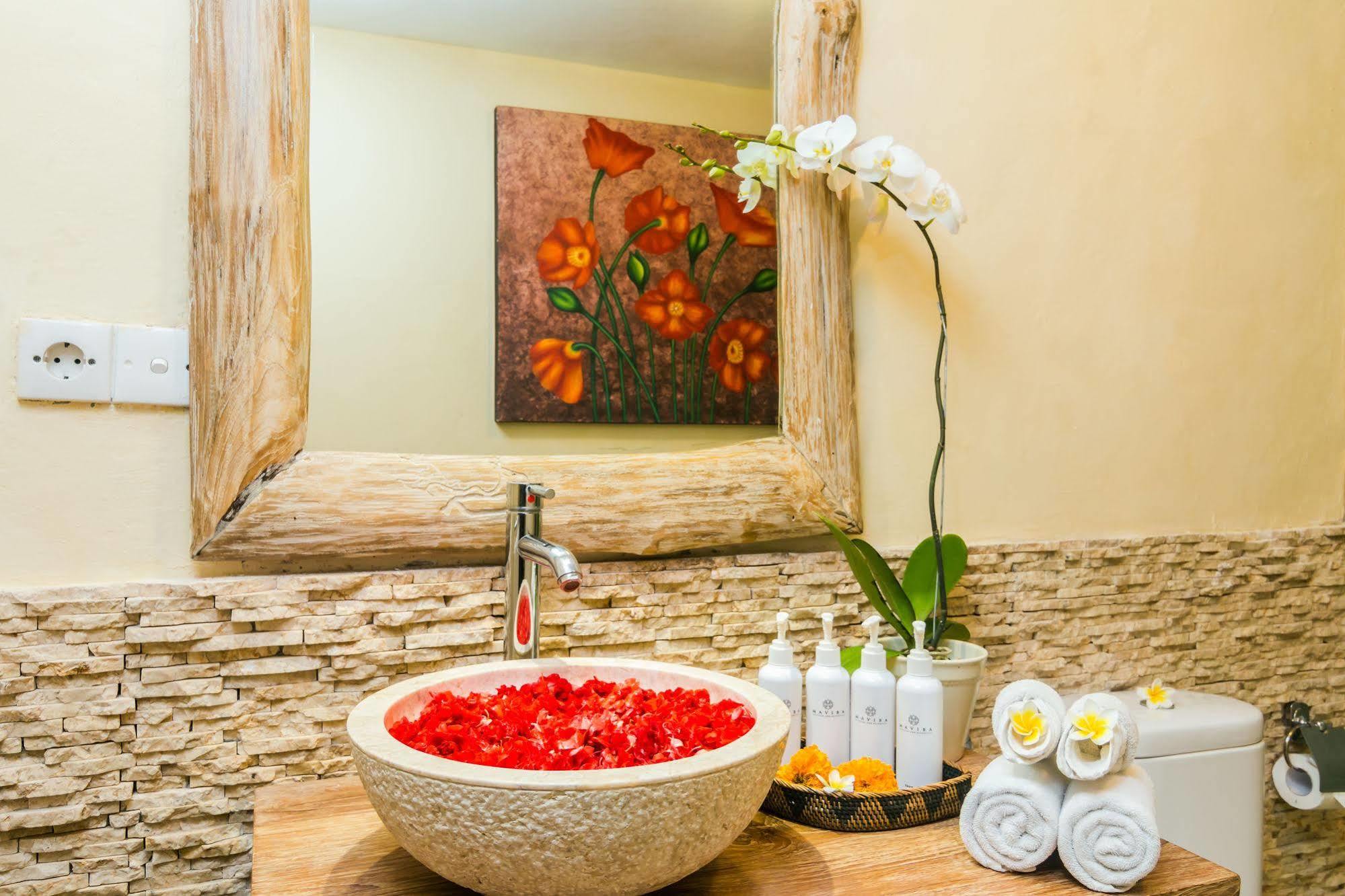 Villa Bisi Seminyak  Luaran gambar