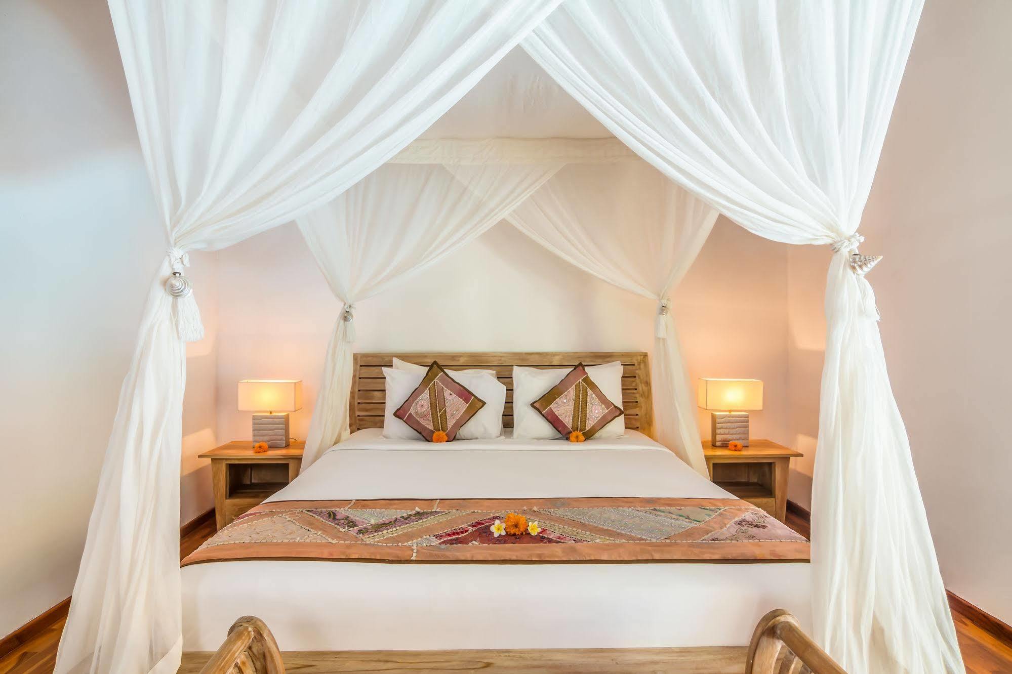 Villa Bisi Seminyak  Luaran gambar