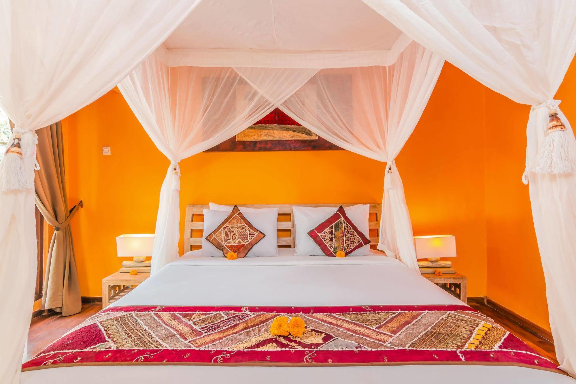 Villa Bisi Seminyak  Luaran gambar